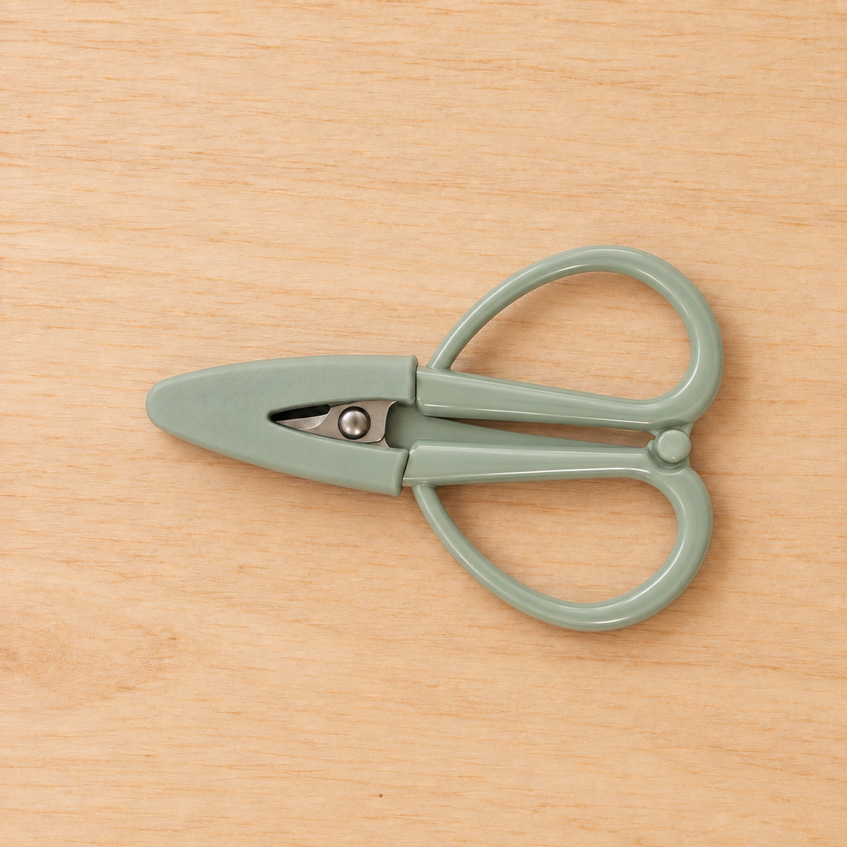 Mini Silicone Scissors with Protective Cover